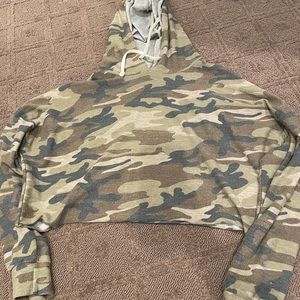 cropped camo jacket